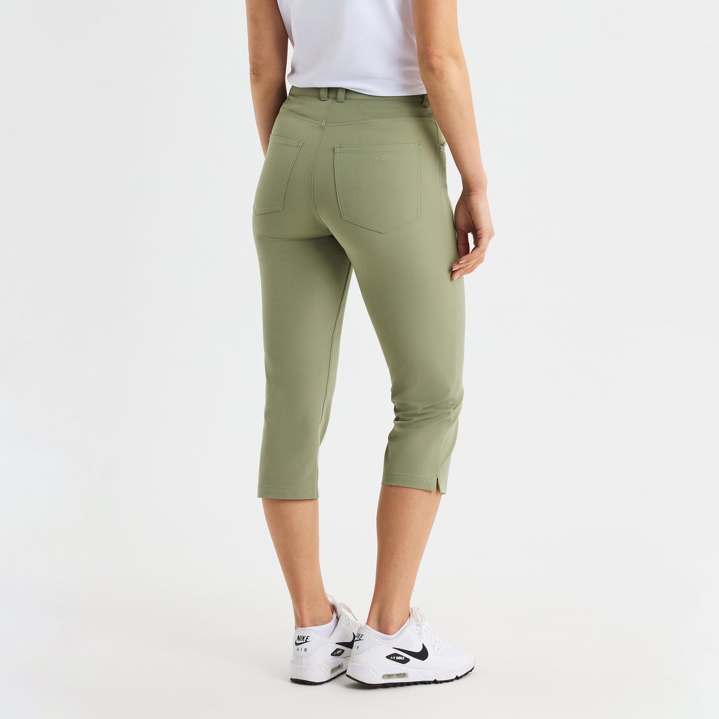 Rohnisch Ladies Lightweight Golf Capris in Sage Green