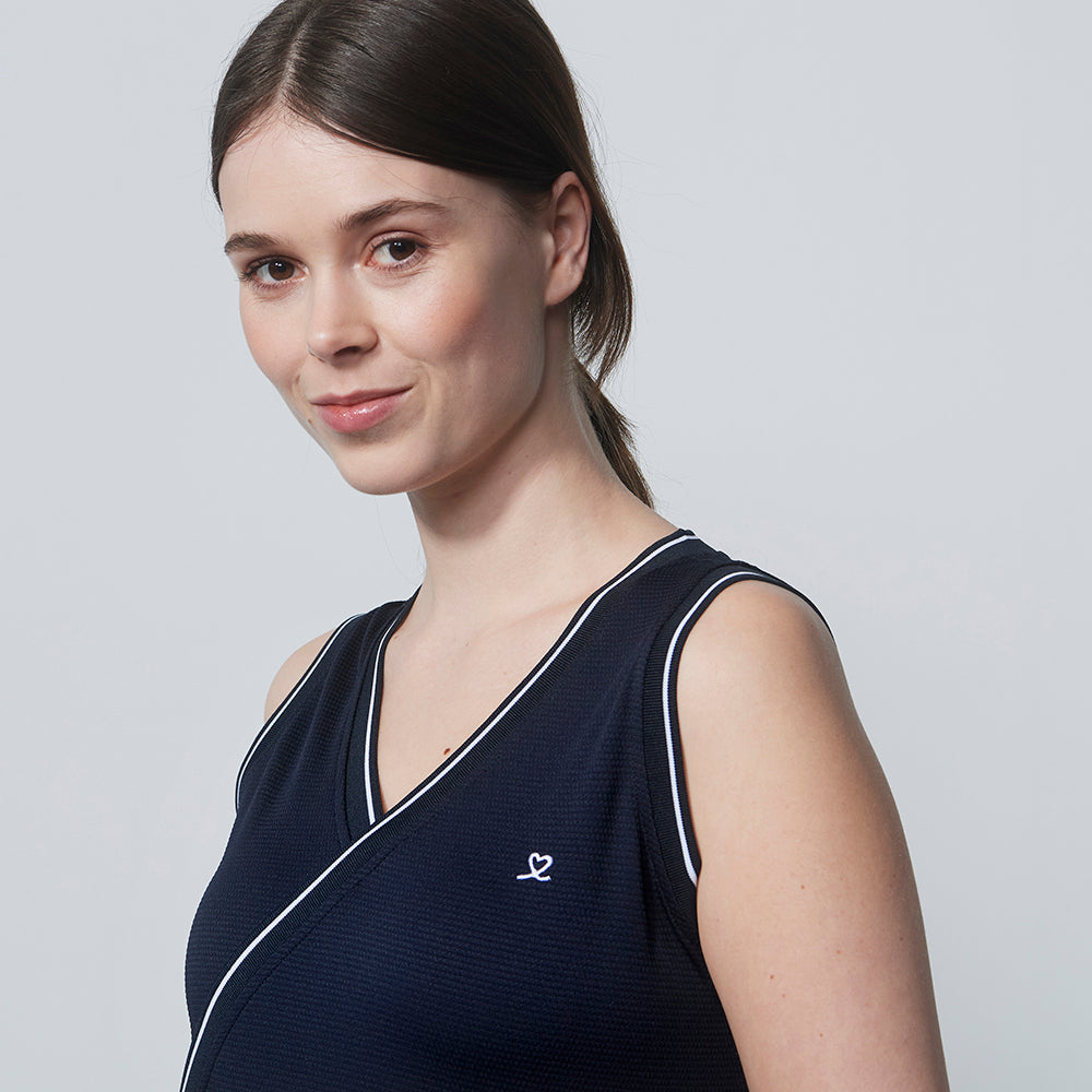 Daily Sports Ladies Navy V-Neck Sleeveless Golf Dress - Small Only Left Daily Sports Ladies Navy V-Neck Sleeveless Golf Dress - Small Only Left
