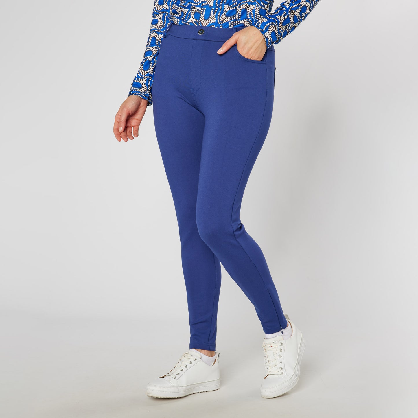 Swing Out Sister Ladies Pull-On Trousers with Ankle Zip