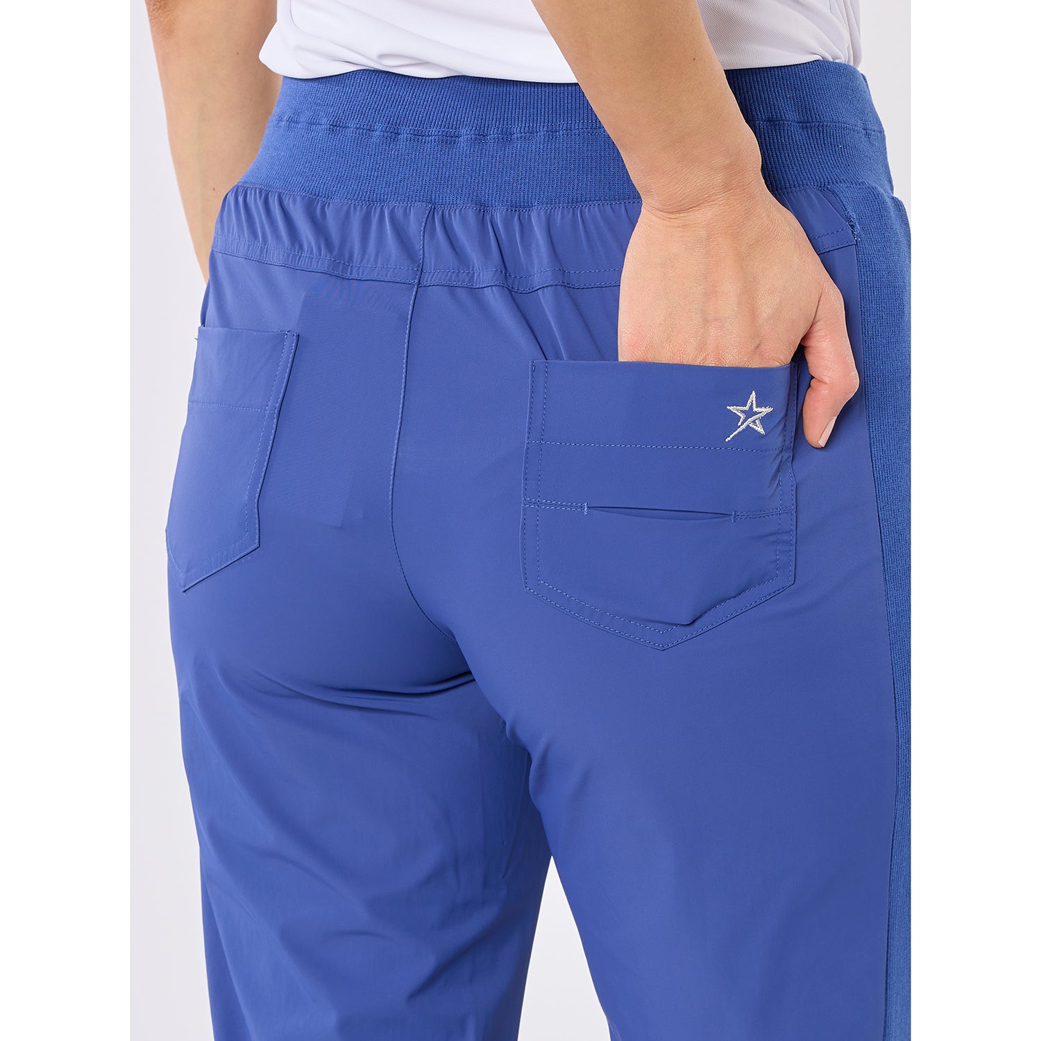Swing Out Sister Ladies Pull-On Capris - Stretch Woven Comfort for Effortless Movement