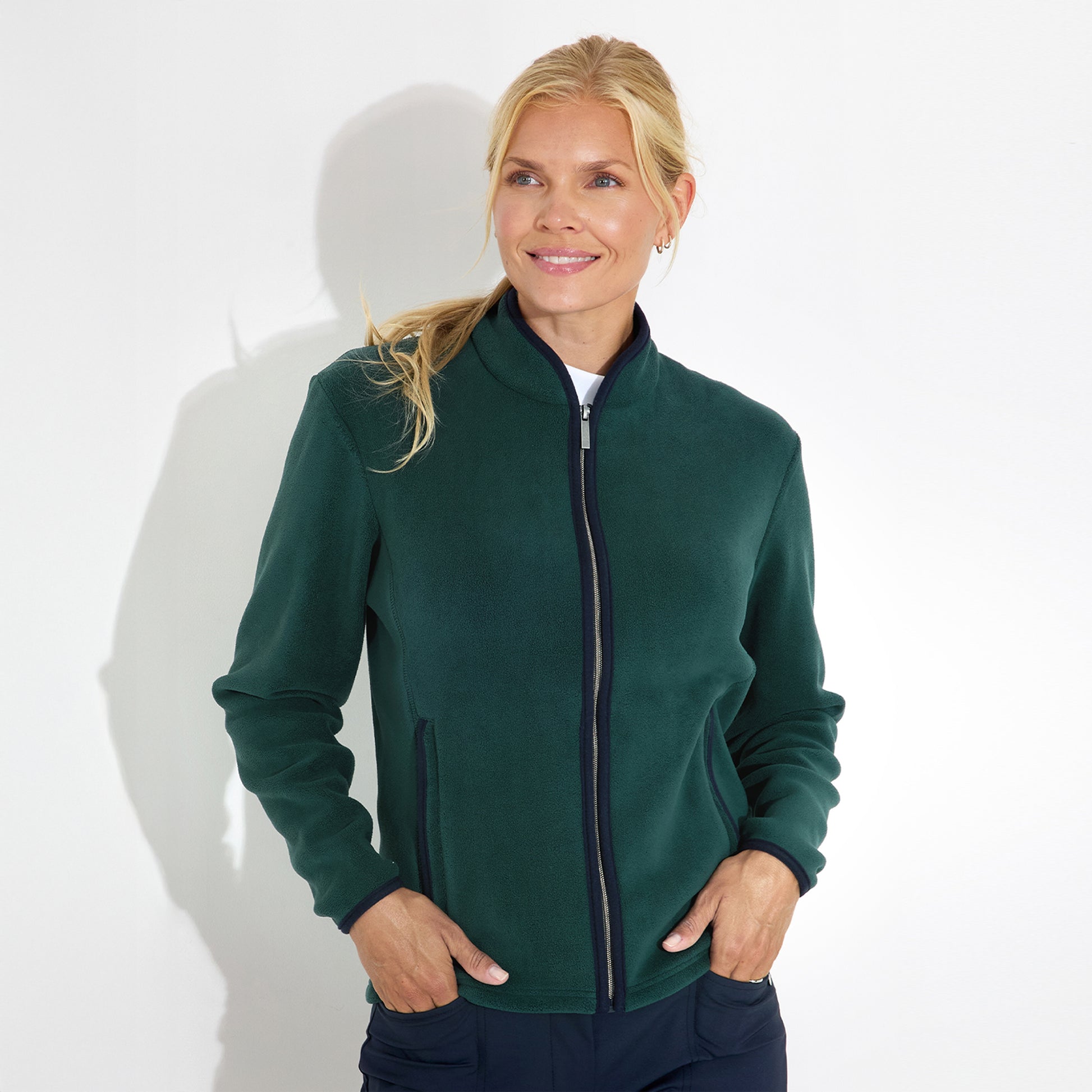 Abacus Ladies Super-Soft Fleece Mid-Layer Jacket - Cosy Comfort for Cooler Days