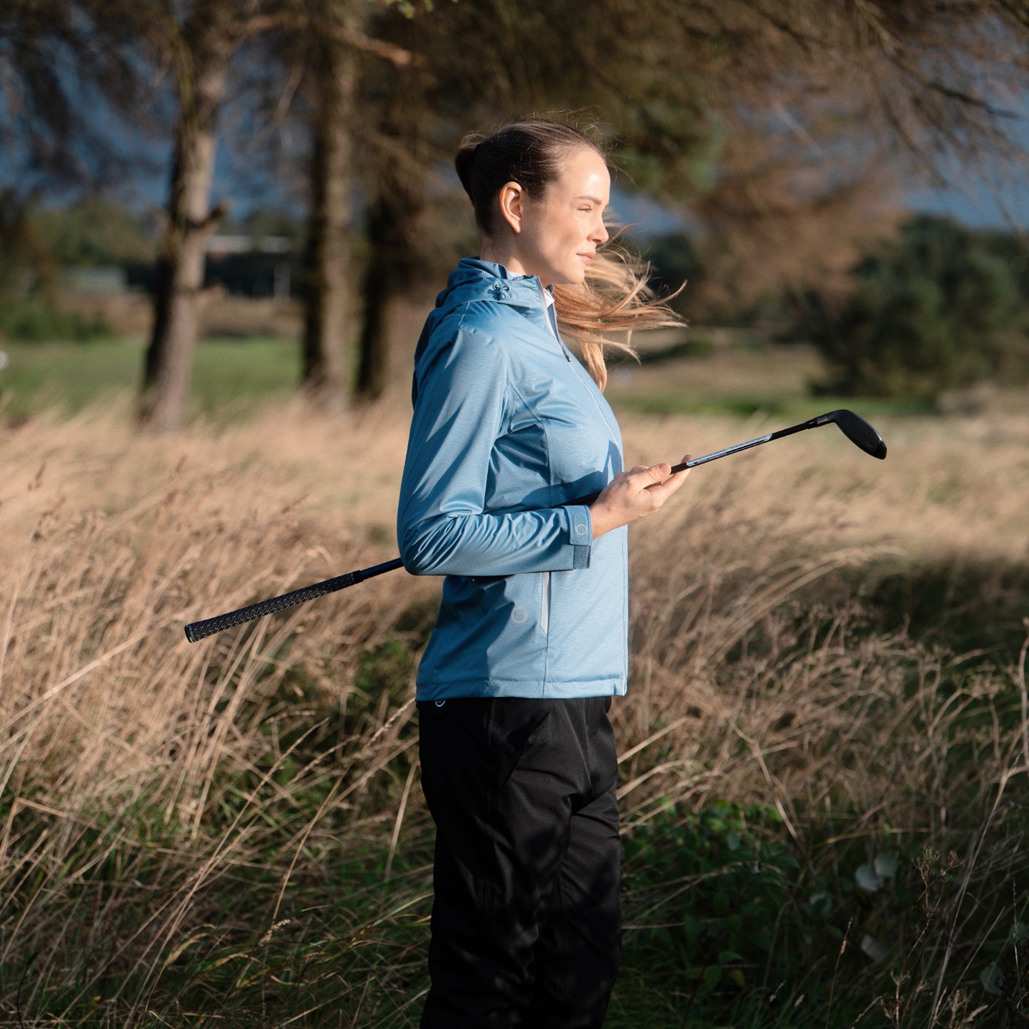 Sunderland Ladies Hooded Waterproof Jacket - Sleek Design, Ultimate Protection & Insulating Comfort