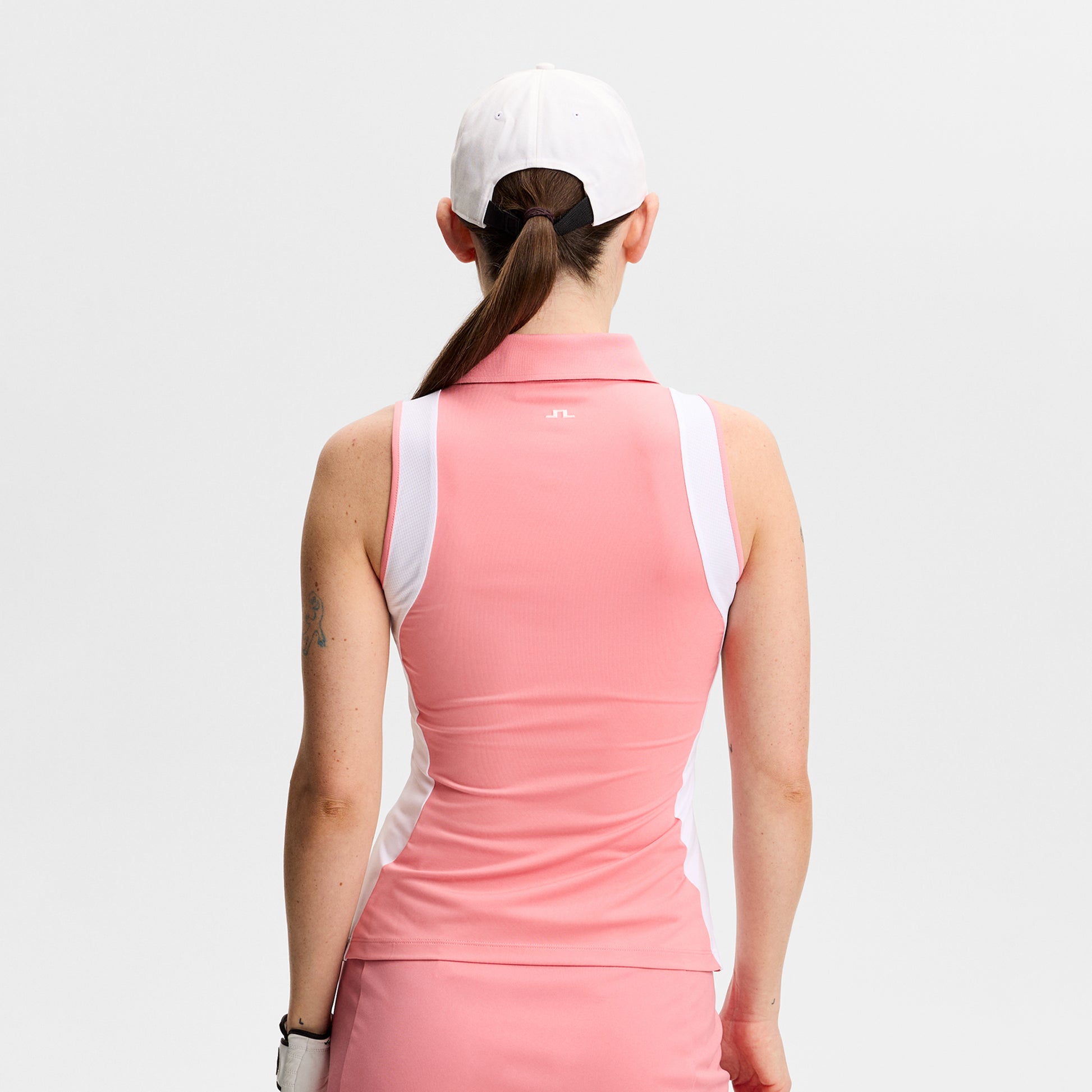 J.Lindeberg Ladies Sleeveless Polo for a Sleek Fit & Confident Play