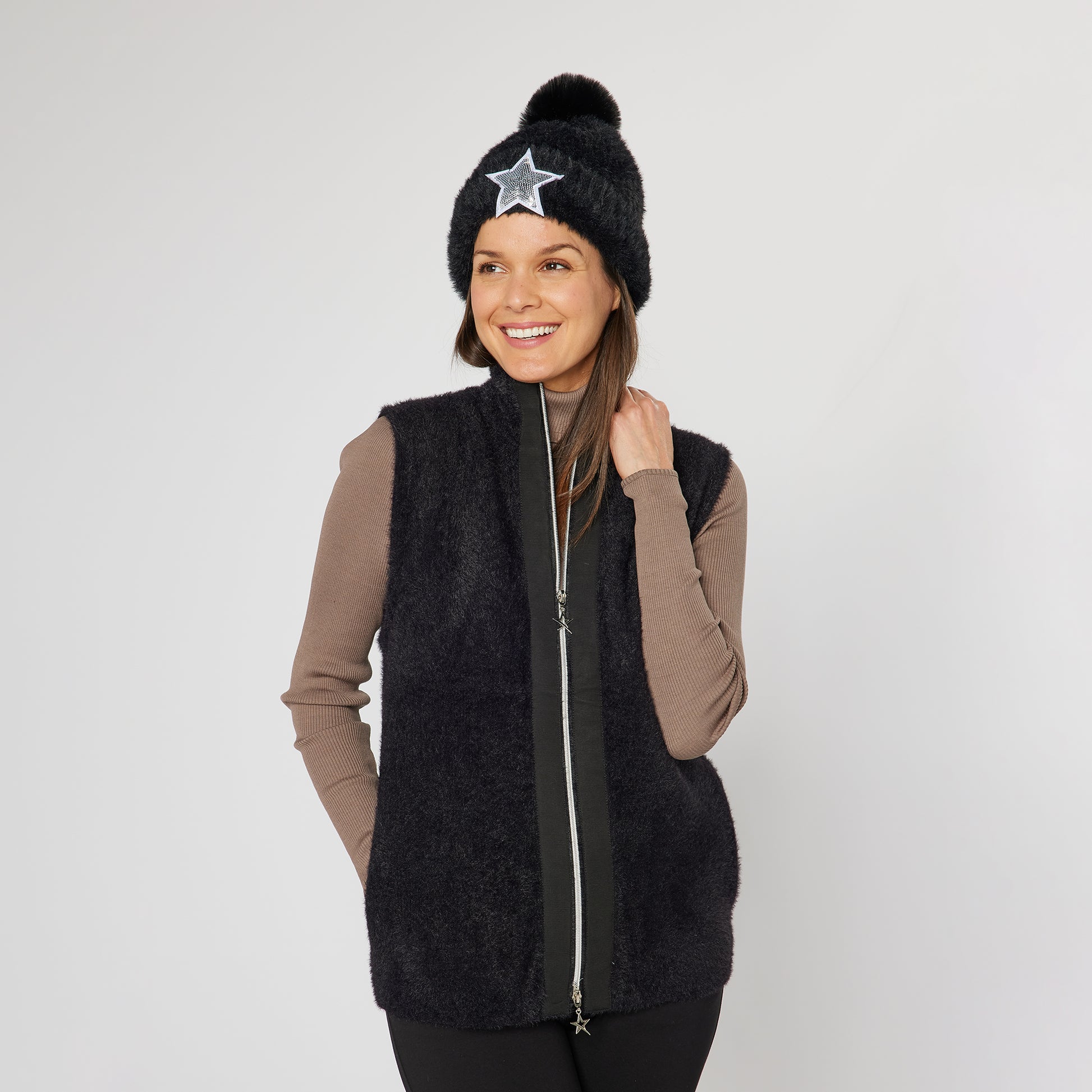 Swing Out Sister Ladies Soft-Stretch Faux Fur Gilet in Black