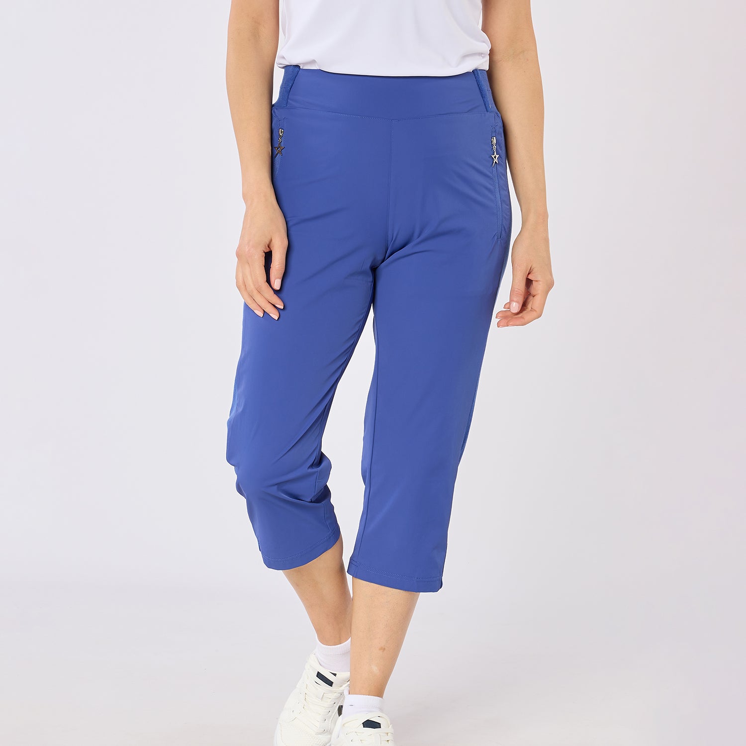 Swing Out Sister Ladies Pull-On Capris - Stretch Woven Comfort for Effortless Movement