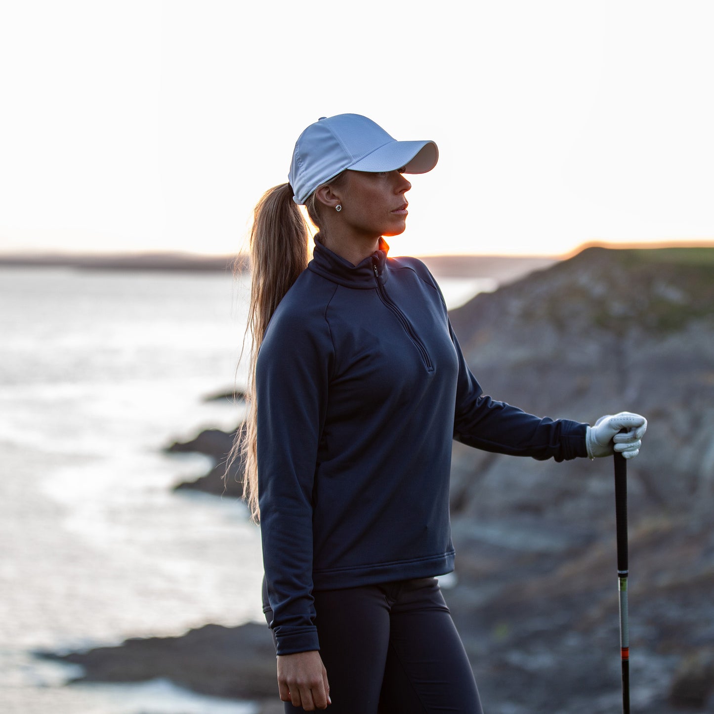 Galvin Green Ladies INSULA Zip-Neck Top in Navy