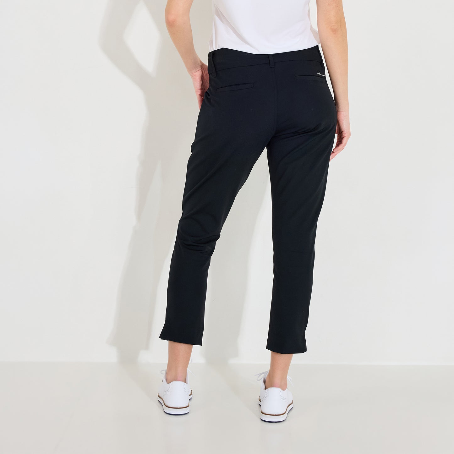 Abacus Ladies 7/8 Trousers in Black- Effortless Style & Performance