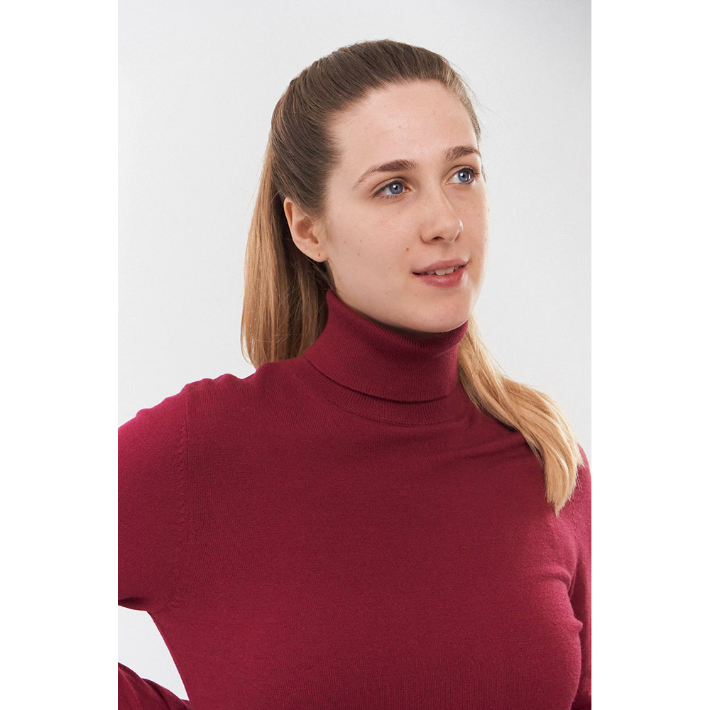 Pure Golf Ladies Classic Roll Neck in Garnet Berry