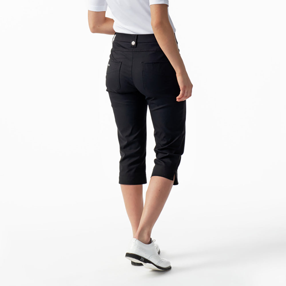 Daily Sports Ladies Capri in Black