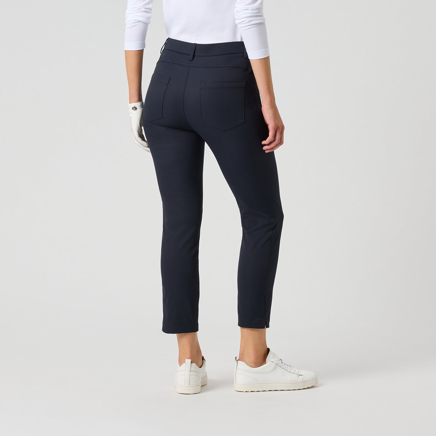Daily Sports Ladies 7/8 Trousers in Dark Navy Blue - The Wardrobe Essential with Timeless Appeal