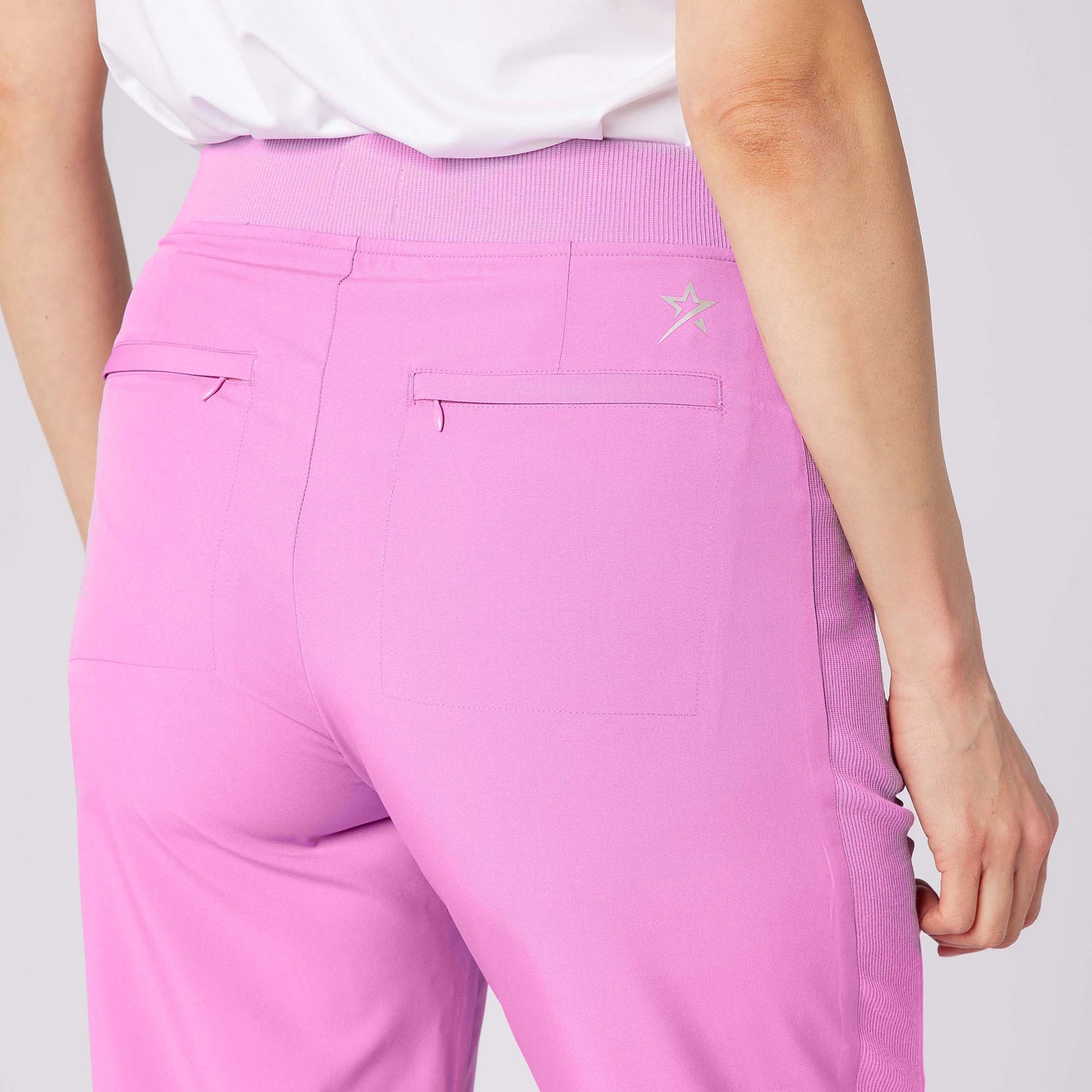 Swing Out Sister Ladies Rita Lightweight Pull-On Capris in Super Pink