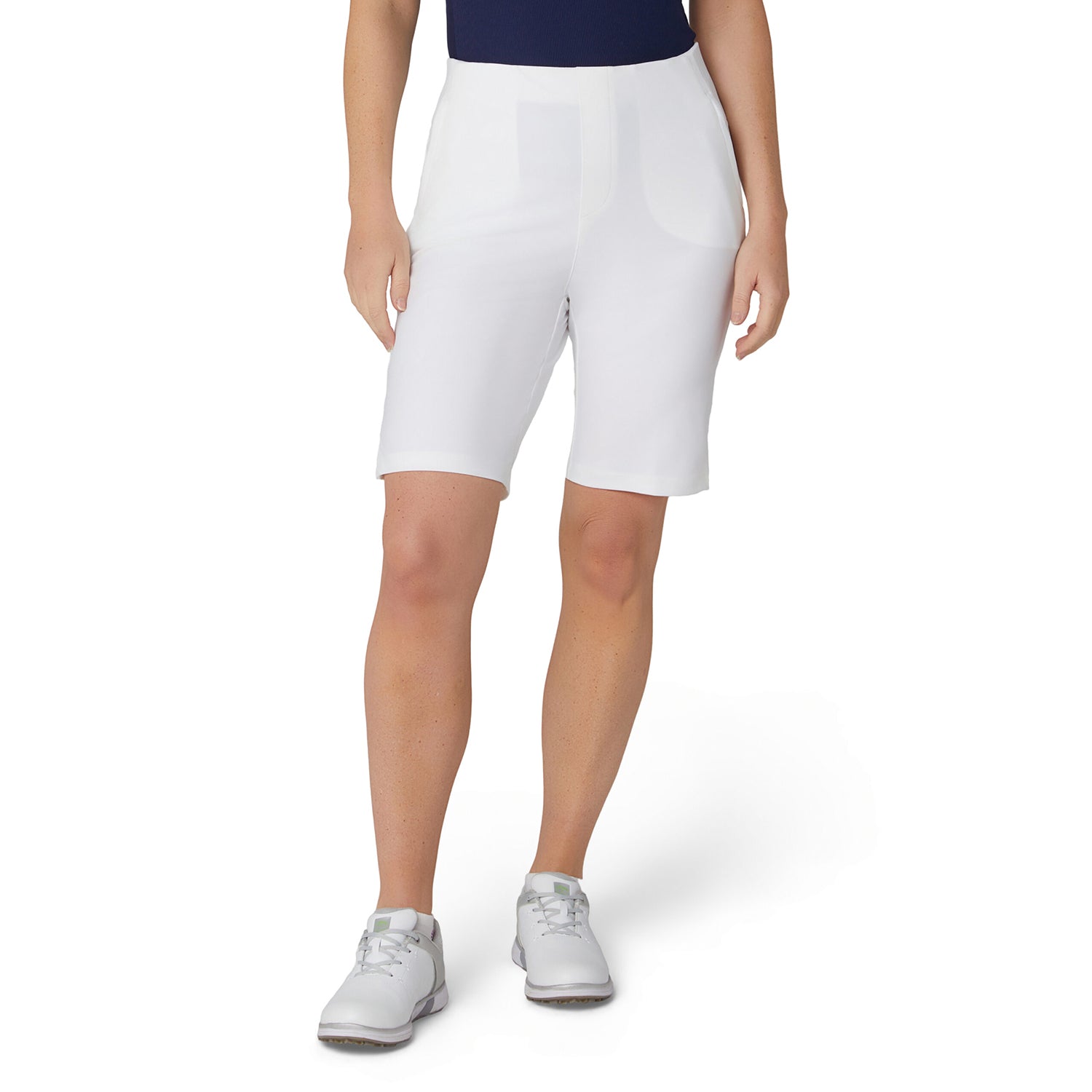 Callaway Ladies Lightweight Stretch Shorts with Pull-On Waistband for a Sleek Silhouette