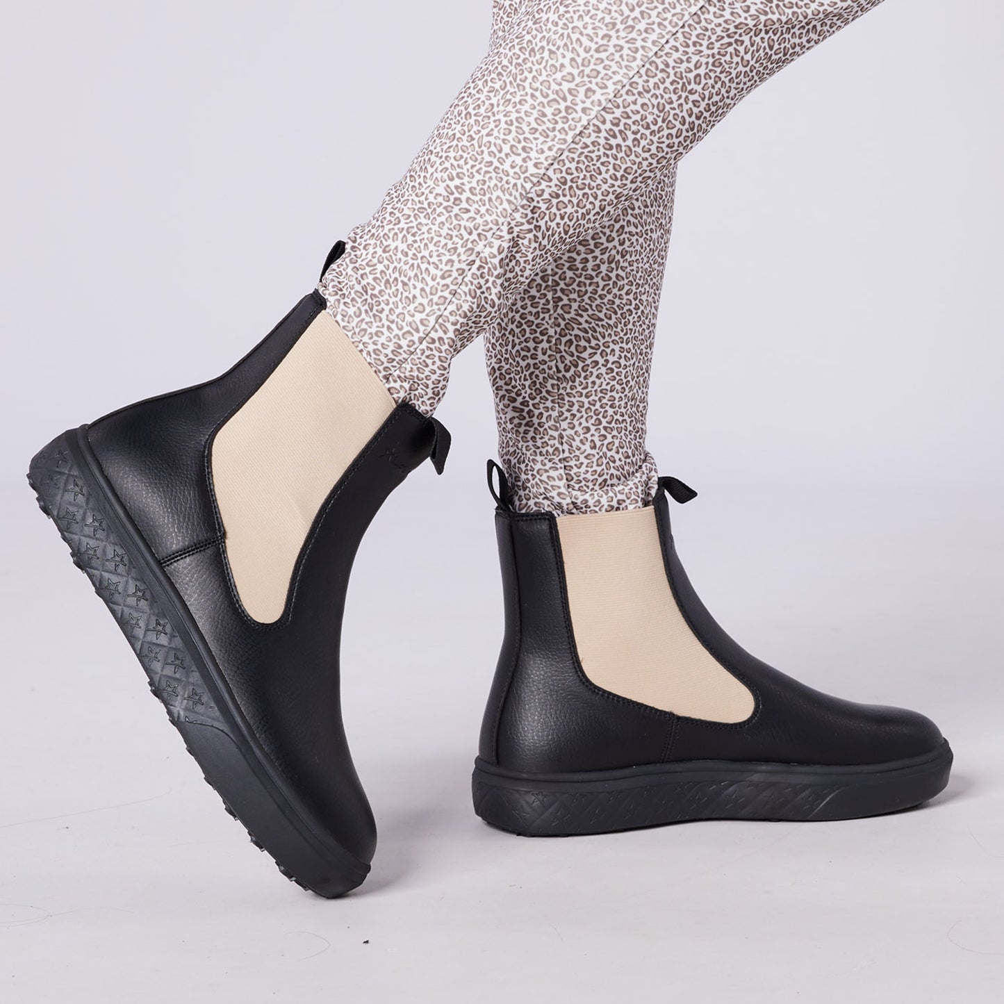 Swing Out Sister Ladies Pull-On Waterproof Chelsea Winter Boot in Black